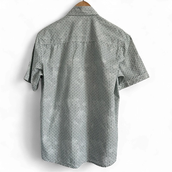 Quiksilver Black and White Geometric Shirt - Picture 3 of 3